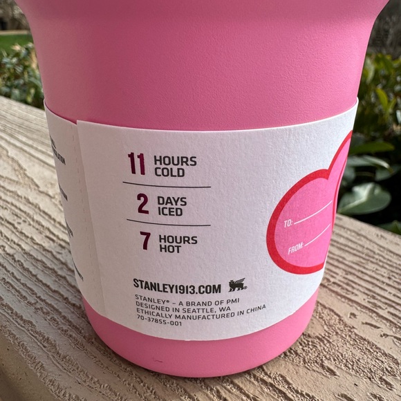 Stanley x Target 40oz PINK VALENTINES DAY Limited Edition Quencher BNWT in hand - Picture 5 of 9